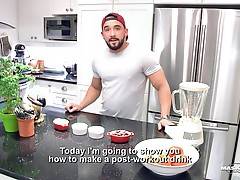 Young bodybuilder Zack, makes his very simple but delicious post-workout drink